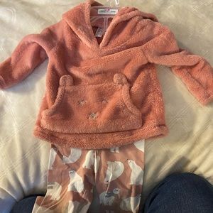 7 carter girls outfits size 12 months